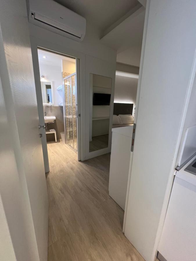 Hotel Ardea Riccione Exterior foto